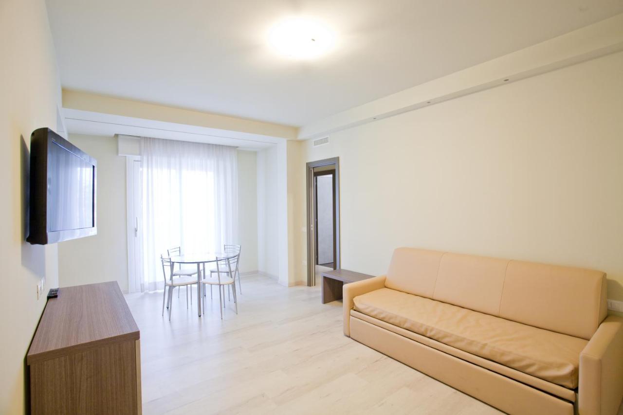 Residence Elisabetta Cesenatico Exteriér fotografie