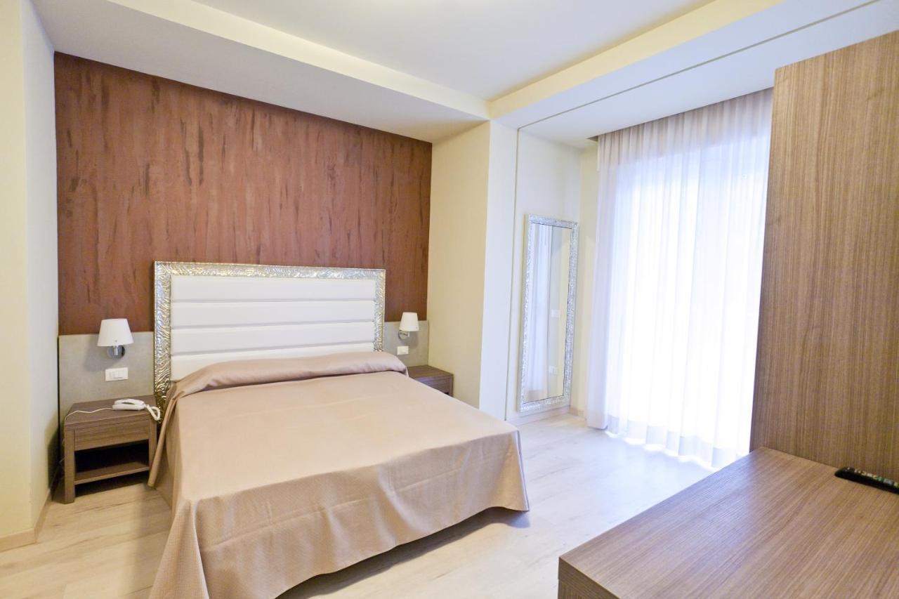 Residence Elisabetta Cesenatico Exteriér fotografie